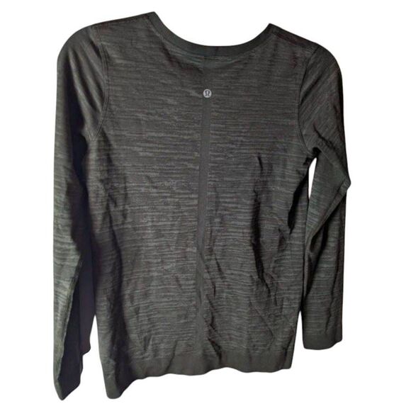 LULULEMON ATHLETICA Swiftly Tech Long Sleeve (Relaxed-Fit) Size 6-8 - Picture 5 of 5